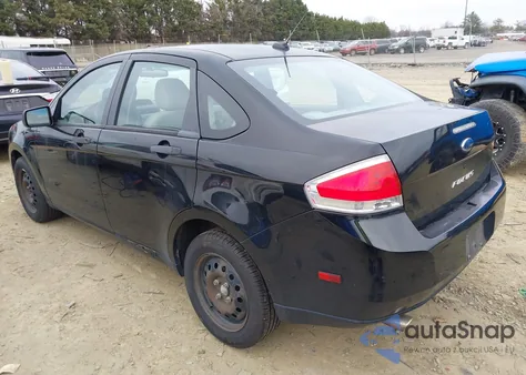 2008 Ford Focus S из США, поврежденный, VIN 1FAHP34N28W227601